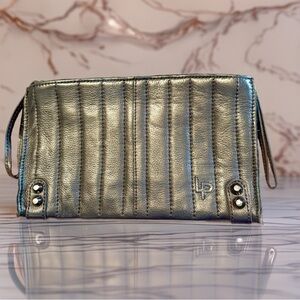 Lines Pelle Soft Leather 2 Zipper Black Handbag